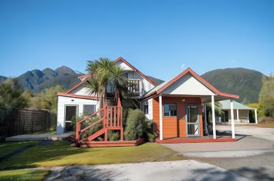 Franz Josef Top 10 Holiday Park Hotels in Okarito