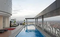 Midtown Residence Surabaya - Rooftop Pools