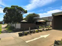 Mariner Motel
