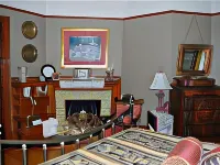 Schuster Mansion Bed & Breakfast Hotels in West Milwaukee