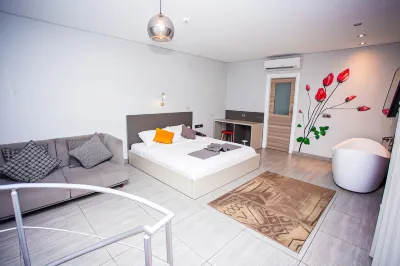 Urbano Hotel by Roots Hotels near Black Star Gate