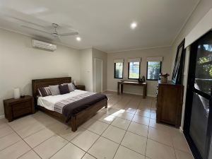 Entire Holiday Home in Cable Beach