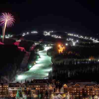 Silver Mill 8231 - 2Br-Walk to Slopes! Kids Ski Free! Condo Hotel Exterior