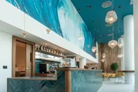 Life Hotel فنادق في پونته سن پیترو