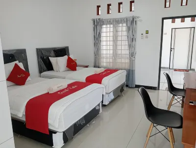 Omah Kulo Kertosono Hotel Hotell i Pelem
