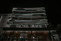 Astor Hotel - Quầy Bar