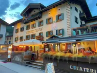 Hotel Alpina