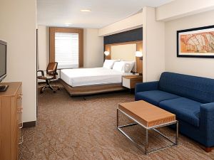 Holiday Inn Express & Suites Naples North - Bonita Springs