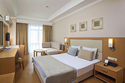 Standard Single Room Hotel Titan Select Photo