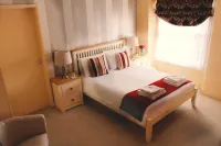 The Globe Inn فنادق في Cullompton