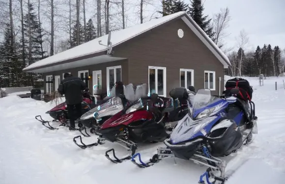 巴伊卡斯庫伊亞木屋酒店