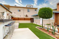 Seaside Adventure Lodging