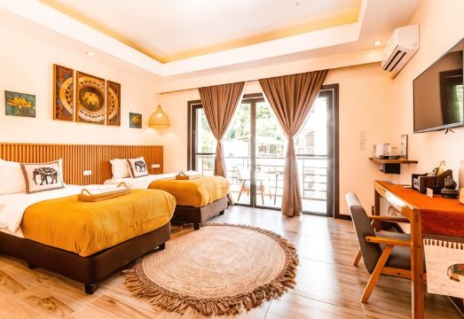 몰리 리조트의 아늑한 객실 모습