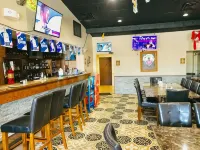 Baymont by Wyndham El Dorado - bar