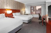 Courtyard Memphis Downtown Hotels in Мемфіс
