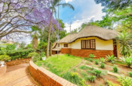 Amper Bo Guest House