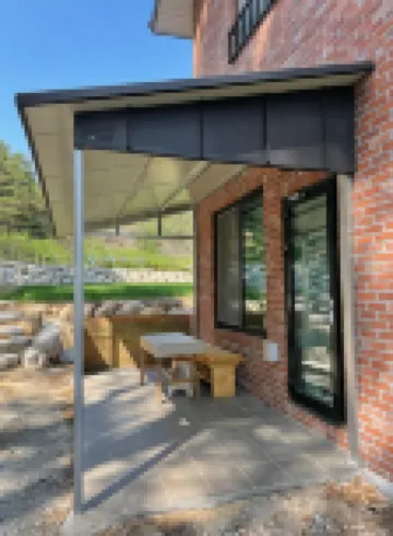 Yangyang Stay in Bricks