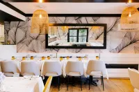 American Beech Hotel - breakfast