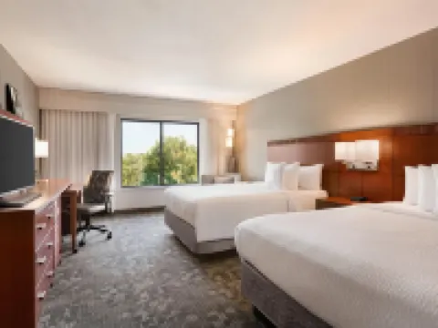 Courtyard Bloomington Normal Hotels in Normal