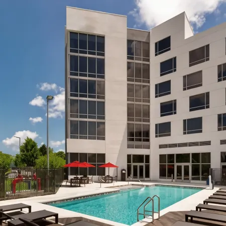 Kompose Boutique Hotel Miami Airport