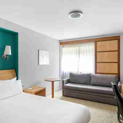 Holiday Inn MAIDSTONE - SEVENOAKS by IHG Rooms