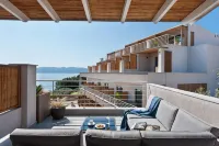 Del Mare Suites Hôtels à : Glifa