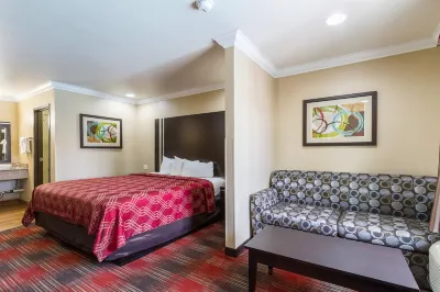 Econo Lodge Inn & Suites Escondido Downtown Hotels in Escondido