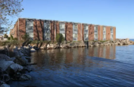 Lighthouse Inn - Two Rivers