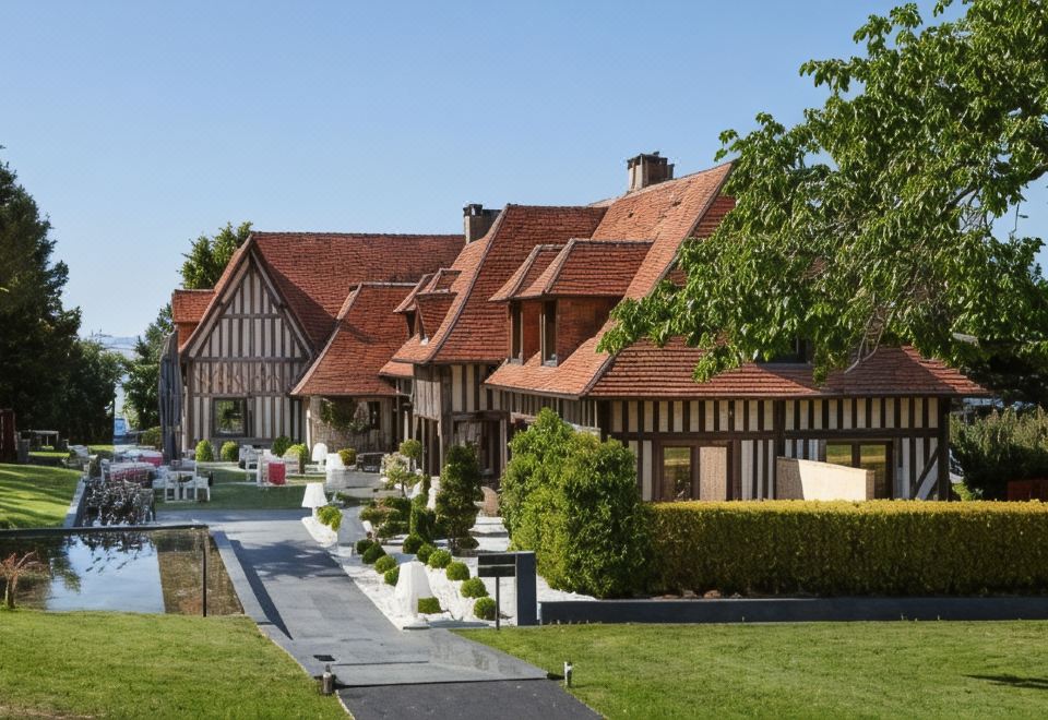 hotel overview picture
