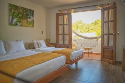 Hotel on the Rock Hotels in Arimaca
