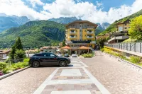 Alpenresort Belvedere - Mountain view