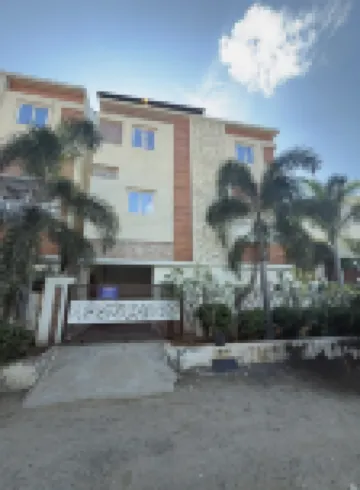 POCOYO-BACKPACKERS HOSTEL-OMR Hotels near Sholinganallur