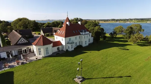 Gl. Avernæs Sinatur Hotel & Konference Hôtels à : Ebberup
