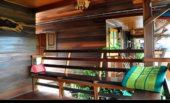 TR Guesthouse