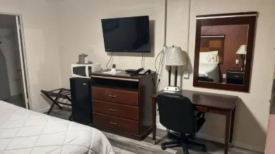 Deluxe Inn of Roswell Các khách sạn ở Roswell