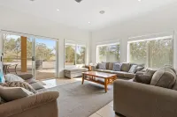Lambert Estate Retreat