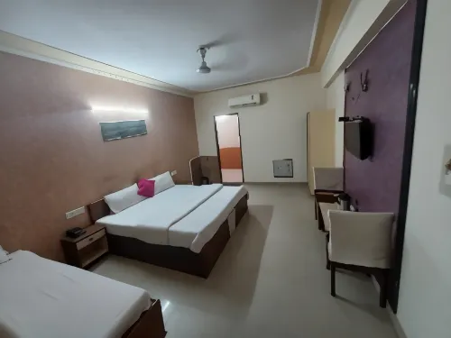 Hotel Star Inn Hotels in Jaipur
