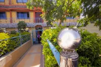 Grande Hotel Hotel in zona LAARE SPRINGS ISIOLO