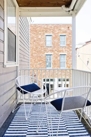 Nautical Nest Hudson Отели в г. Гудзон