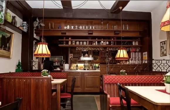 拉特思科勒格爾登酒店