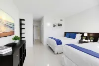 Fitness Center, Tennis Courts, Free Parking - Charming Coastal Escape Hotels in Aventura