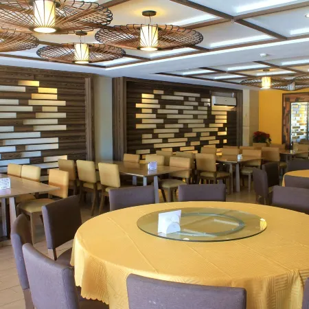 Newtown Plaza Hotel