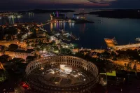 Arena & Seaview Luxurious Residence - 4 Sao