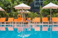 Ibis Styles Dubai Airport Hotel - lãng mạn