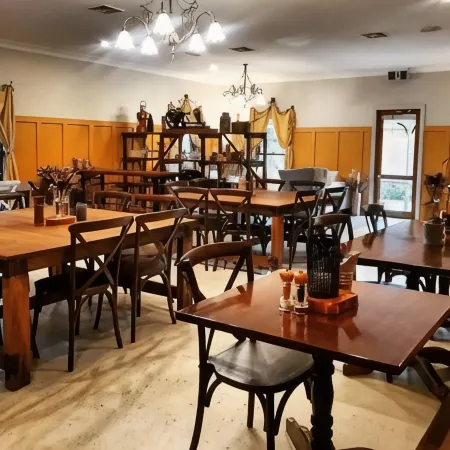The Lancefield Lodge Отели в г. Лансфилд