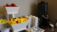 DoubleTree by Hilton Miami Doral - breakfast