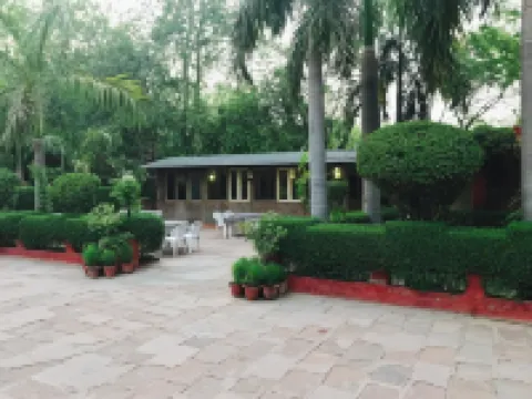 Hotel Sheela, 100m from Taj Mahal