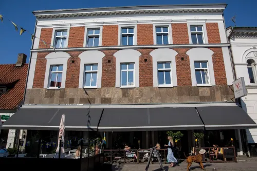 Prins Carl Hotels in Ystad