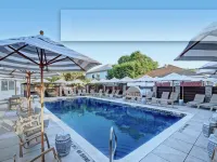 Heated Pool Access and Close to Dining Options - Beautiful Coastal Haven Các khách sạn ở Tybee Island