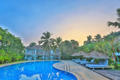 Malabar Ocean Front Resort and Spa, Bekal - Beach